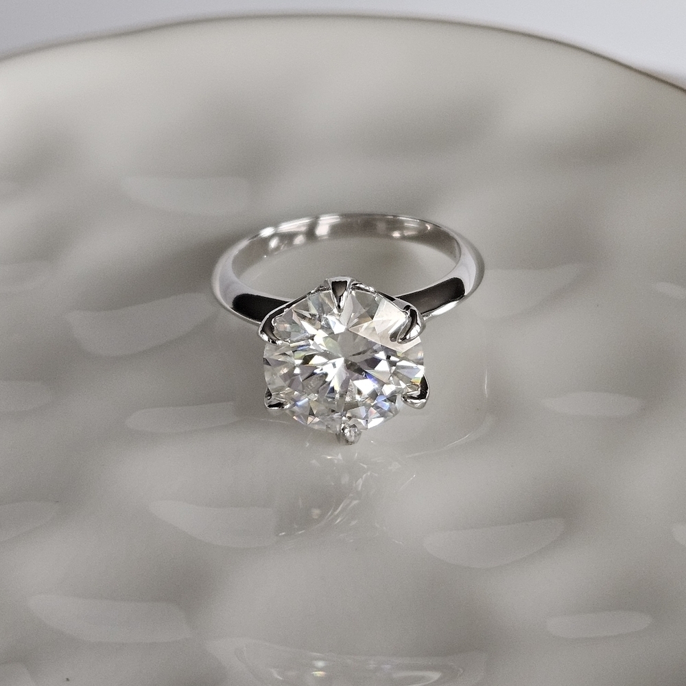 5ct Moissanite 6 Prong Solitaire Ring, Claw Prong